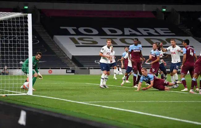  鲍恩替补建功，西汉姆联补时绝平水晶宫抢回一分  